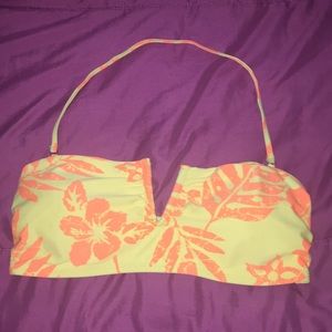Bandeau bikini top